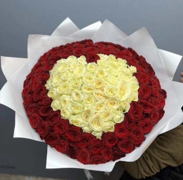 White Hearts Buketi
